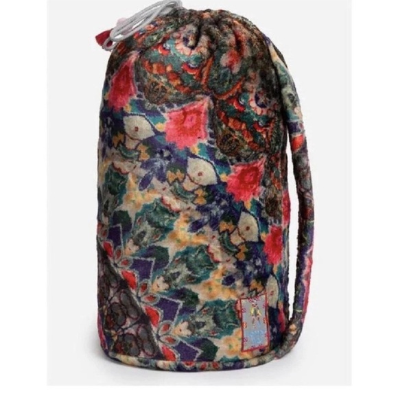 NWT Johnny Was Blanket Cozy Reversible Floral Bandana Soft Fleece